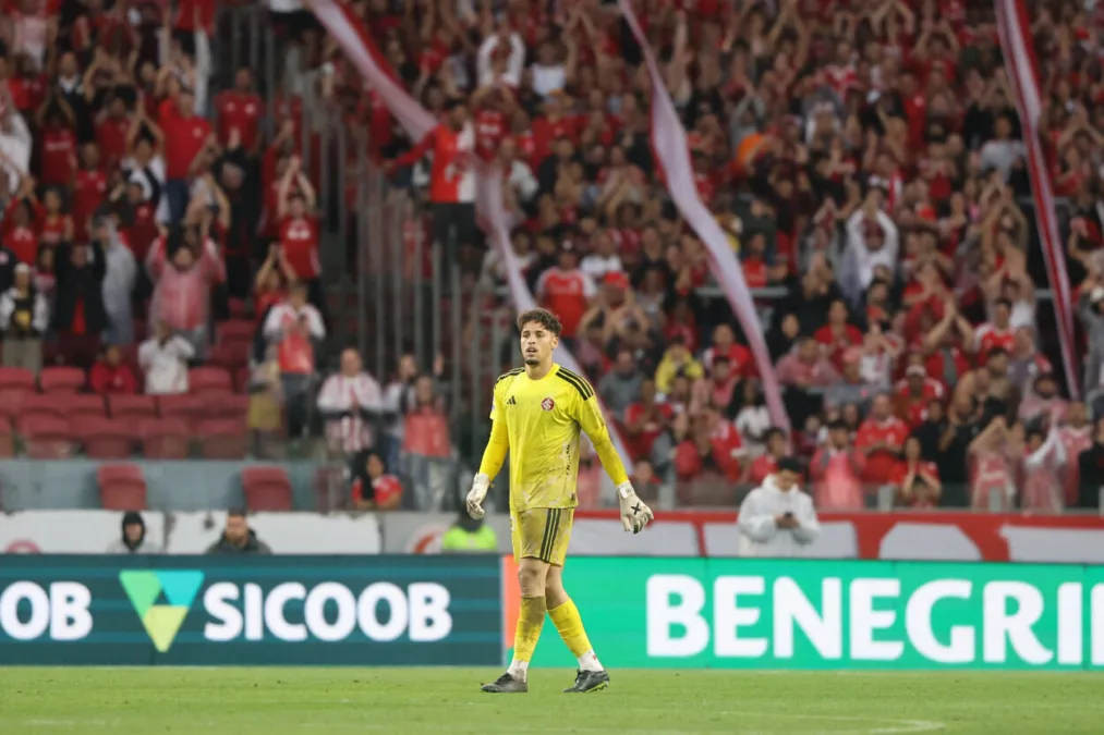 Zona Mista - Notícias, mercado da bola e bastidores do futebol Kauan Jesus, goleiro do Inter