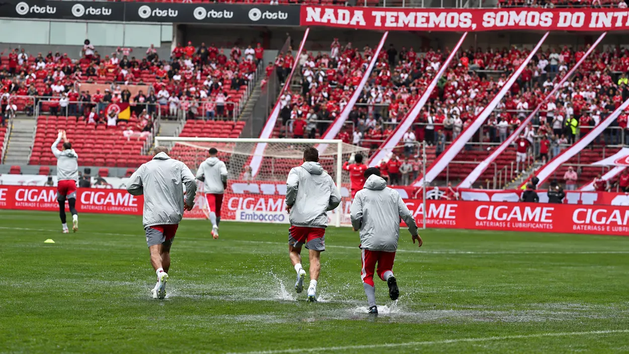 Aquecimento Chuvoso no Estádio do Inter
