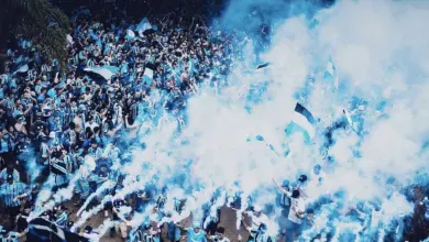Grêmio vê sucesso em iniciativa e vai levar 40 ônibus com torcedores para Curitiba Torcida do Grêmio