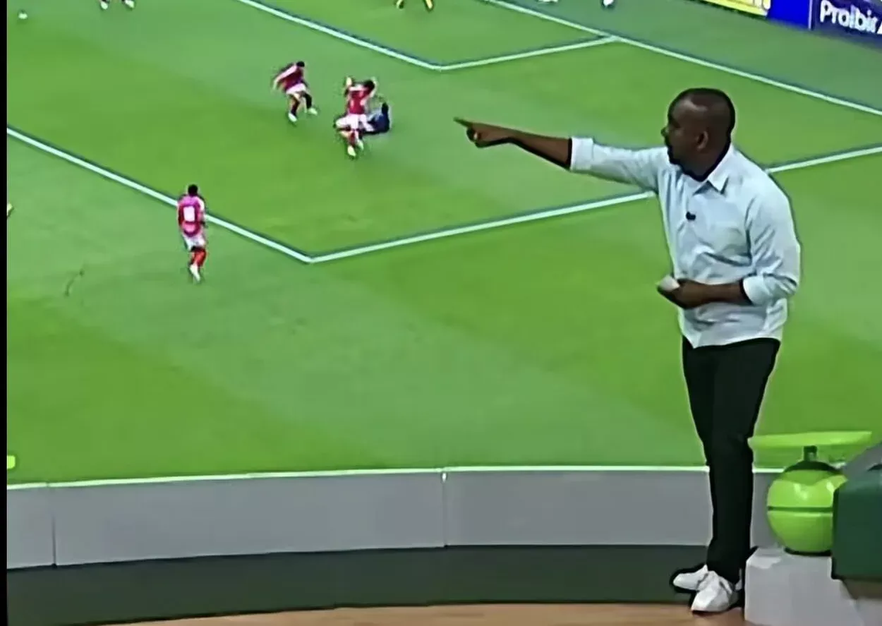 PC Oliveira no Gre-Nal