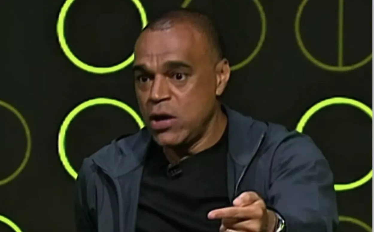 Denilson, comentarista — Denilson — , comentarista