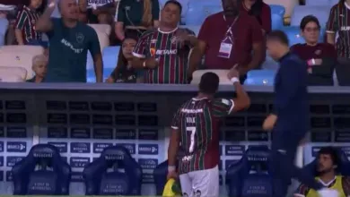 Hulk explica atitude polêmica durante partida contra o Inter no Maracanã Hulk pelo Fluminense