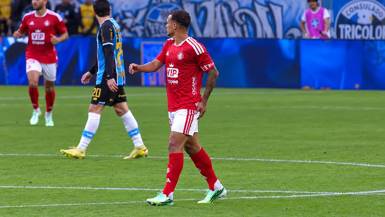 Alan Patrick, meio-campista do Inter