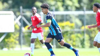 João Borne pelo Grêmio
