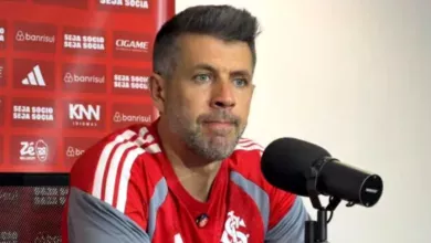 Paulo Pezzolano, técnico de outro clube — Paulo Pezzolano — Pezzolano pelo Inter