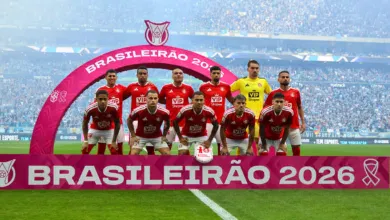 Inter mantém posição na tabela após derrota do Grêmio e aguarda Corinthians Anthoni, goleiro do Inter; Alerrandro, atacante do Inter; Bruno Gomes, lateral do Inter; Gabriel Mercado, zagueiro do Inter; Alan Patrick, meio-campista do Inter; Vitinho, atacante do Inter; Bernabei, lateral do Inter; e Braian Aguirre, lateral do Inter — Anthoni, Alerrandro, Bruno Gomes, Gabriel Mercado, Alan Patrick, Vitinho, Bernabei, Braian Aguirre — Anthoni, goleiro do Inter; Alerrandro, atacante do Inter; Bruno Gomes, lateral do Inter; Gabriel Mercado, zagueiro do Inter; Alan Patrick, meio-campista do Inter; Vitinho, atacante do Inter; Bernabei, lateral do Inter; e Braian Aguirre, lateral do Inter