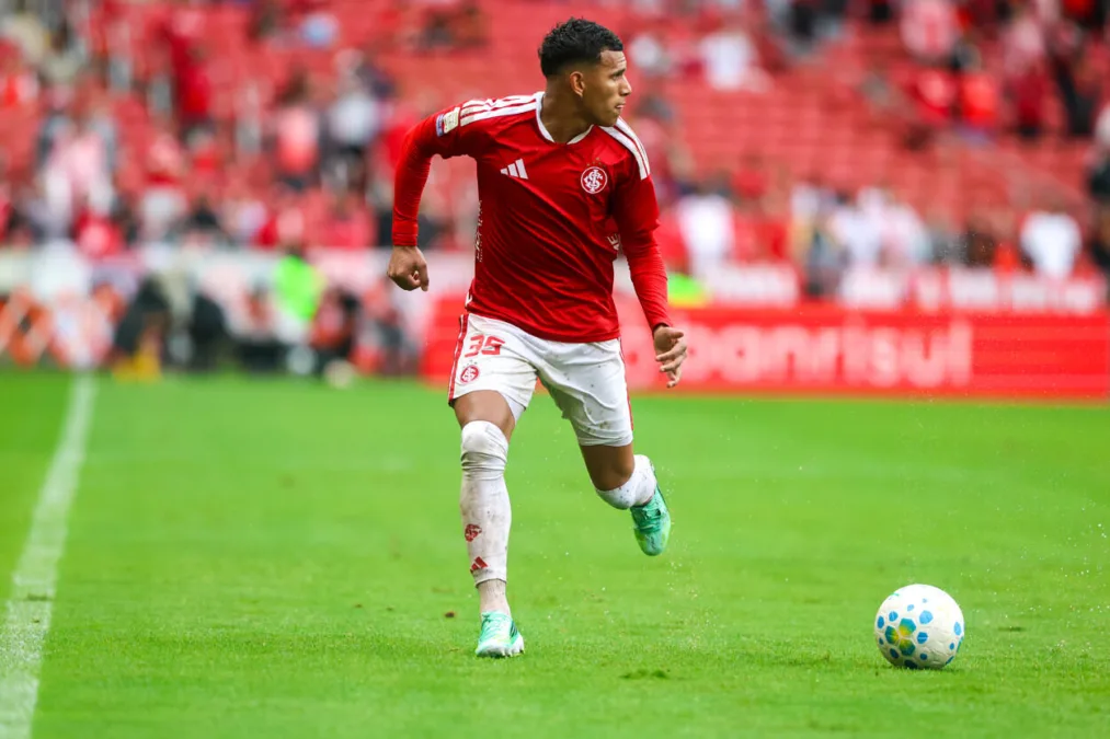 Braian Aguirre, lateral do Inter