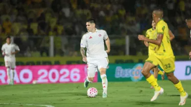 Técnico do Mirassol rebate cobrança e revela dificuldade para vencer o Inter Villagra, meio-campista do Inter
