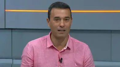 Rizek elogia arrancada de Eduardo Baptista no Inter: "É o que se espera do bombeiro" Rizek falou de Coudet