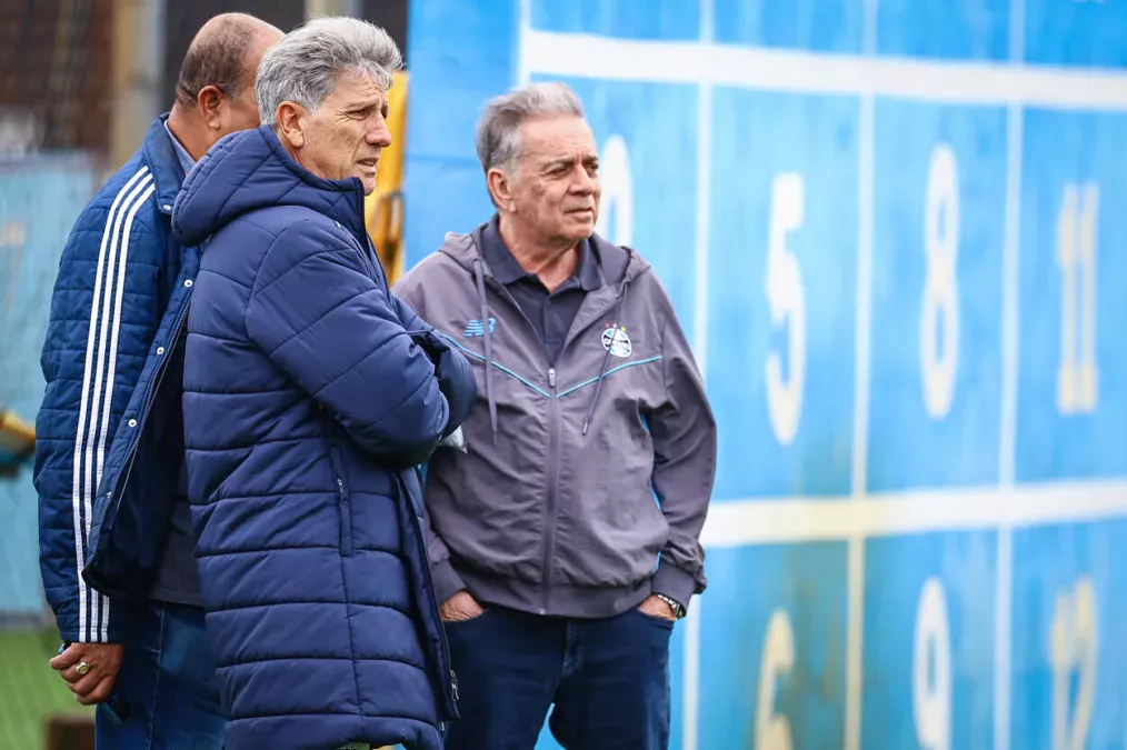 Renato Portaluppi, técnico do Grêmio e Paulo Pelaipe, diretor executivo de futebol do Grêmio