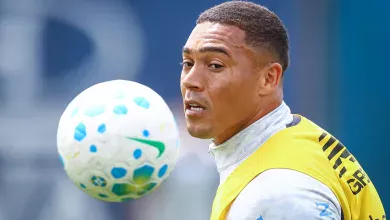 Carlos Vinícius, atacante do Grêmio