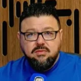 Bagé cobra Renato após Gre-Nal e aponta erro que mudou o Grêmio Alex Bagé